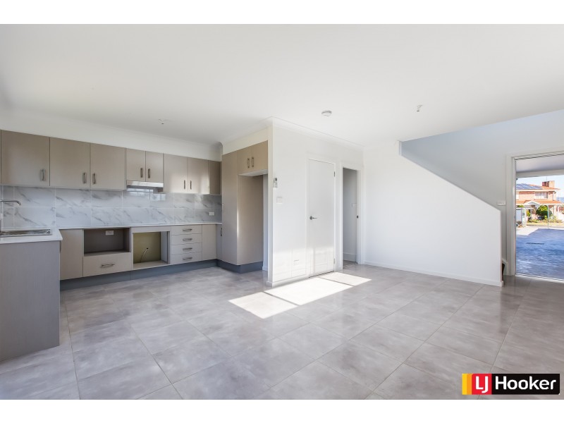 60A Stephanie Avenue, Warilla NSW 2528