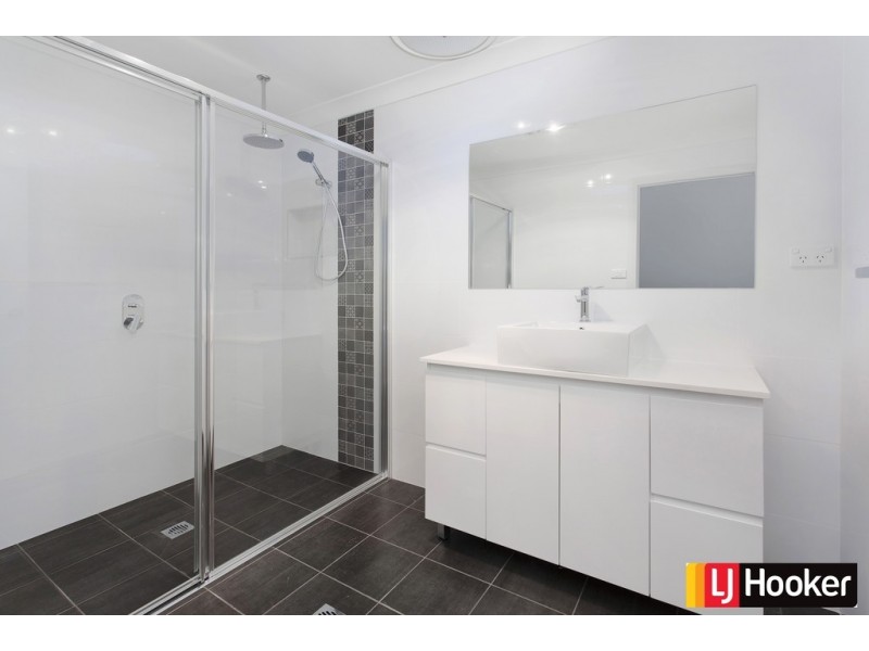 2/3 Kempt Street, Barrack Heights NSW 2528