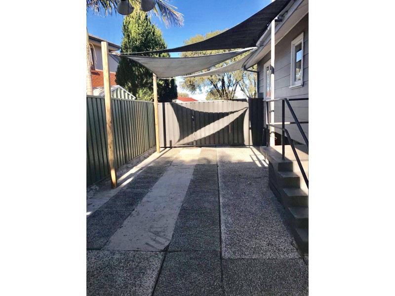 82 Darley Street, Shellharbour NSW 2529