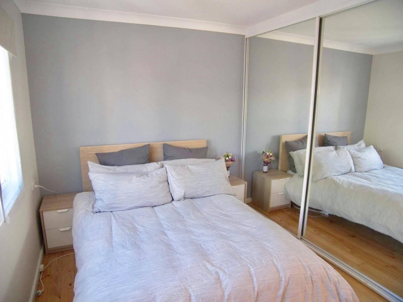 82 Darley Street, Shellharbour NSW 2529