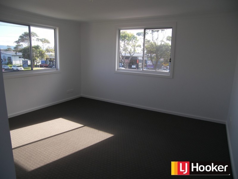 60 Stephanie Avenue, Warilla NSW 2528