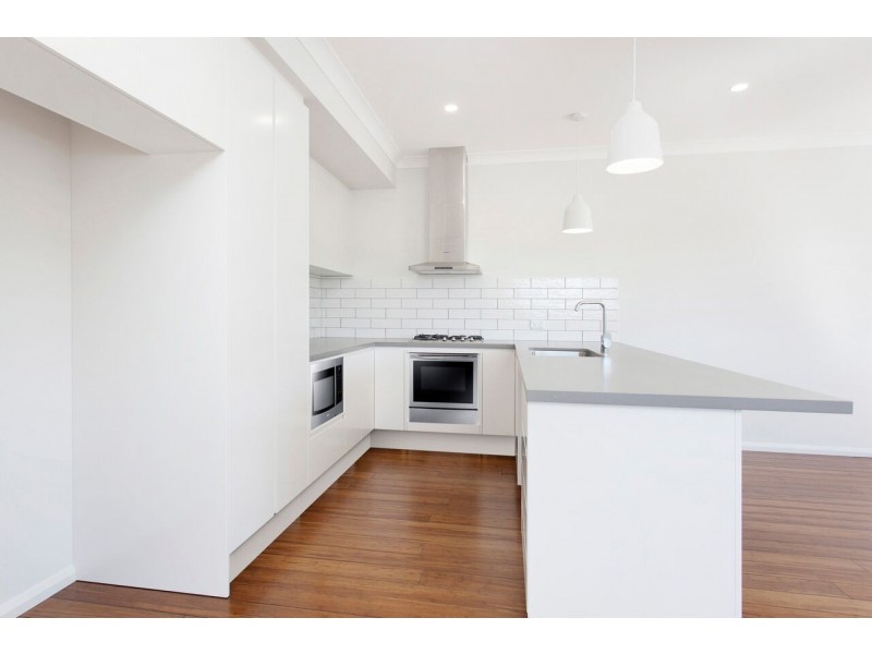 14 Whistlers Run, Albion Park NSW 2527