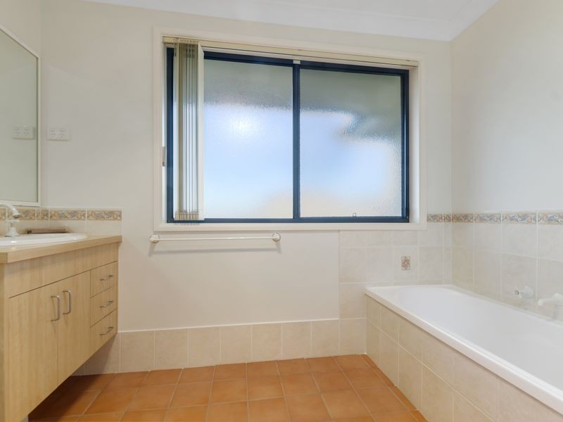 5/2-4 Brunderee road, Flinders NSW 2529