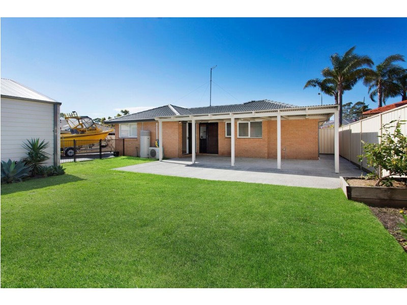 22 Birra Drive, Oak Flats NSW 2529
