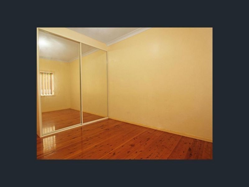 2/48 Preston Street, Figtree NSW 2525