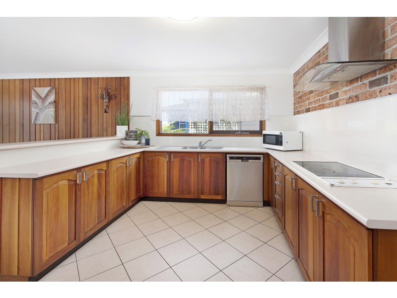 22 Wollongong Street, Shellharbour NSW 2529