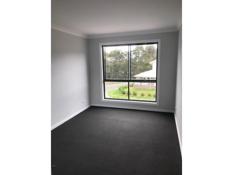 6b Headwater Place, Albion Park NSW 2527