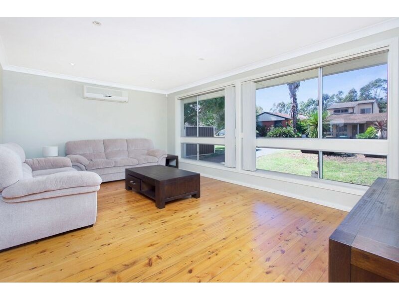 4 Gumnut Street, Albion Park Rail NSW 2527