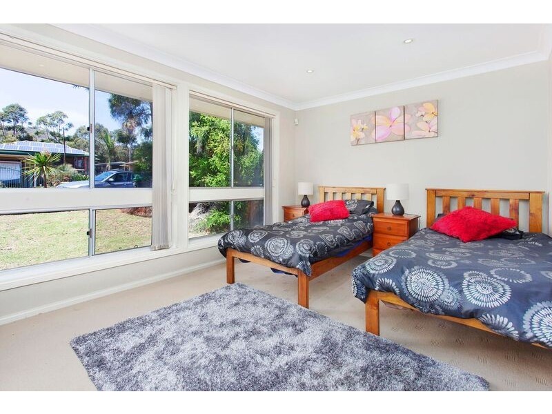 4 Gumnut Street, Albion Park Rail NSW 2527