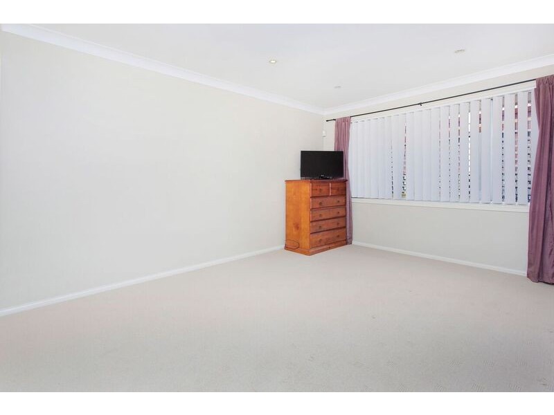 4 Gumnut Street, Albion Park Rail NSW 2527