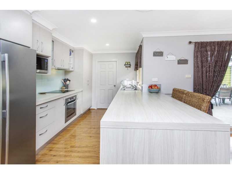 9 Hawkesbury Place, Albion Park NSW 2527