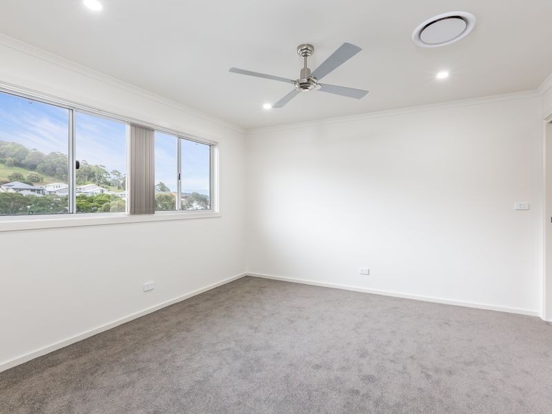 8 Whistlers Run, Albion Park NSW 2527