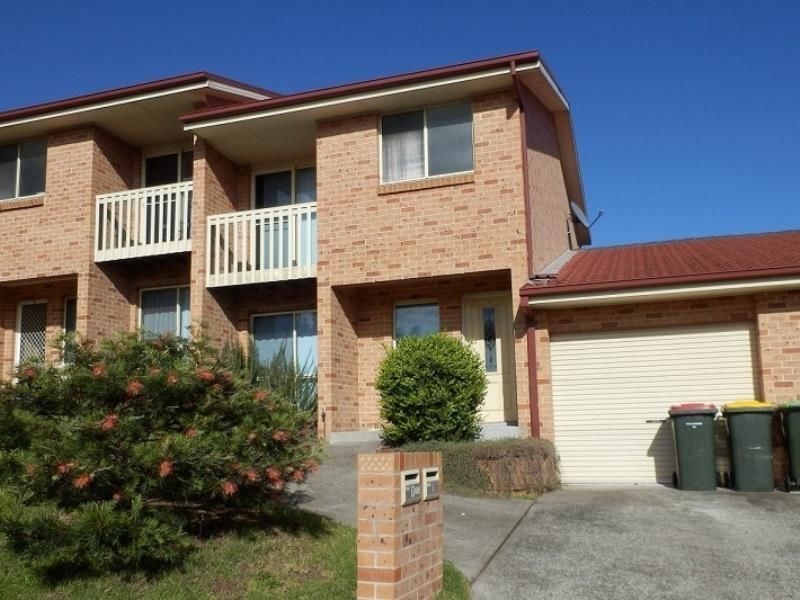 2/27 Baragoot Rd, Flinders NSW 2529