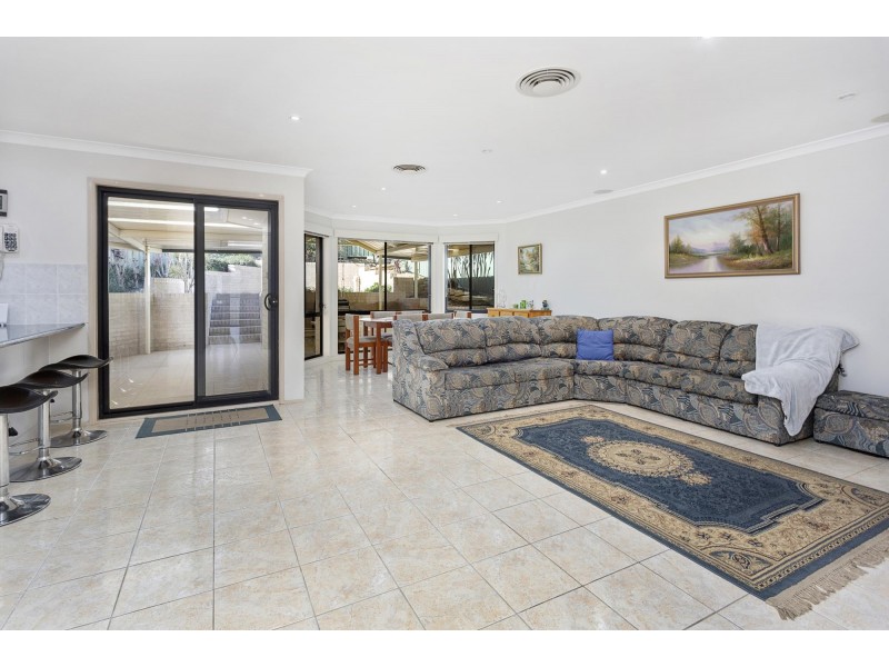 49 Mortlock Drive, Albion Park NSW 2527