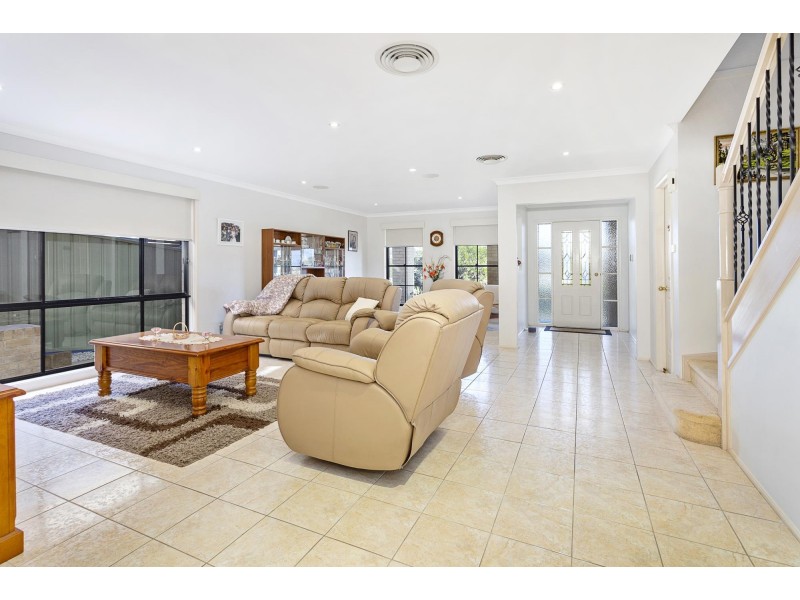 49 Mortlock Drive, Albion Park NSW 2527