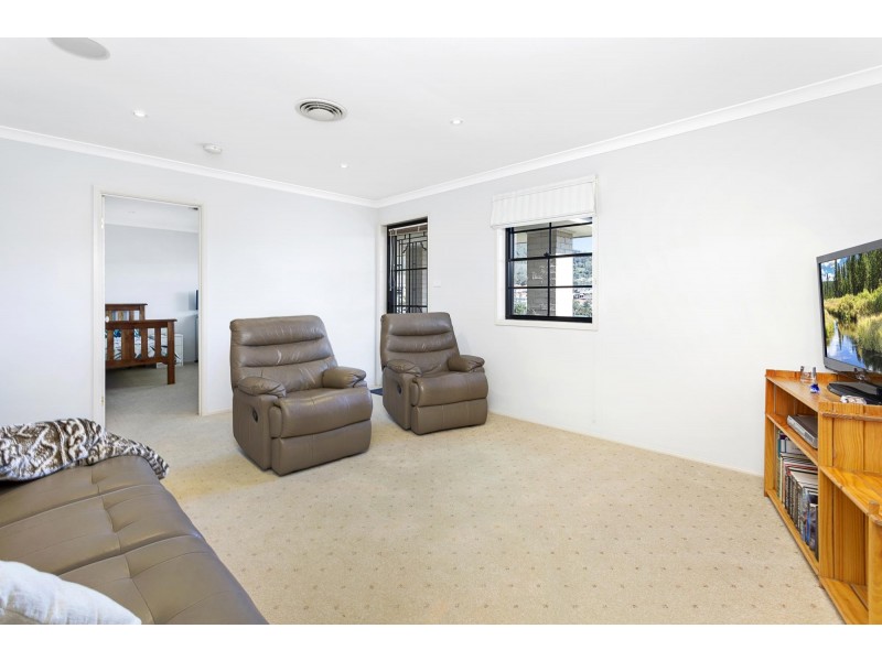 49 Mortlock Drive, Albion Park NSW 2527