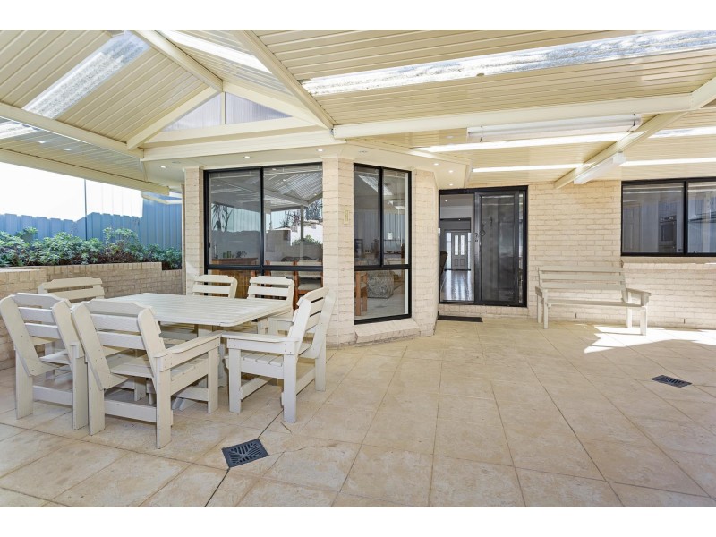 49 Mortlock Drive, Albion Park NSW 2527