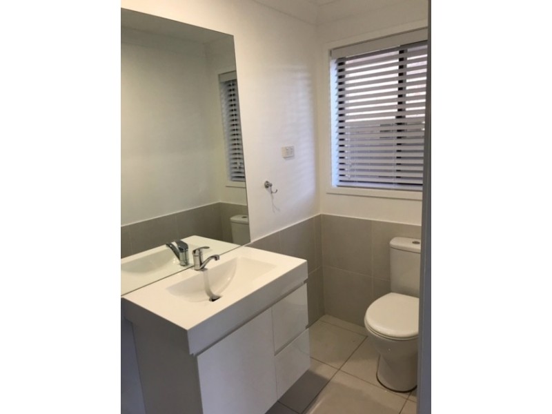 19 Tarra Crescent, Oak Flats NSW 2529