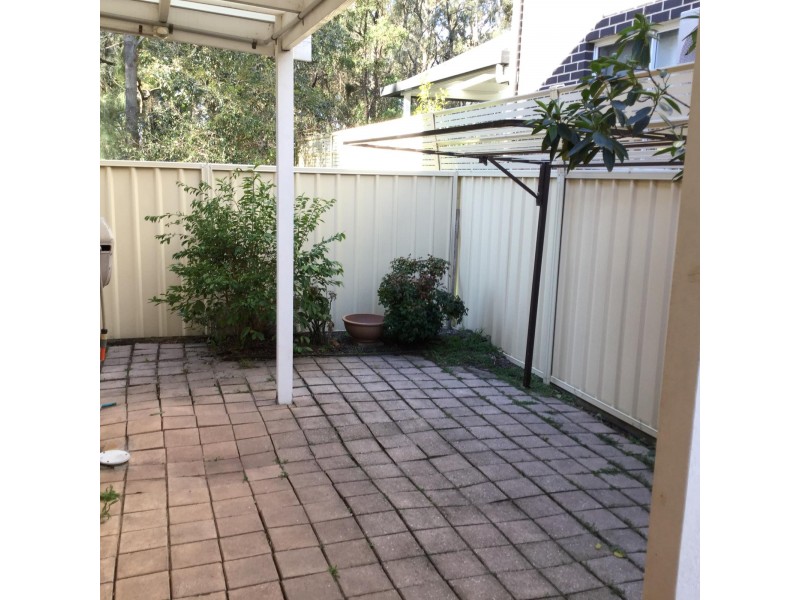 2/50 Bateman Ave, Albion Park Rail NSW 2527