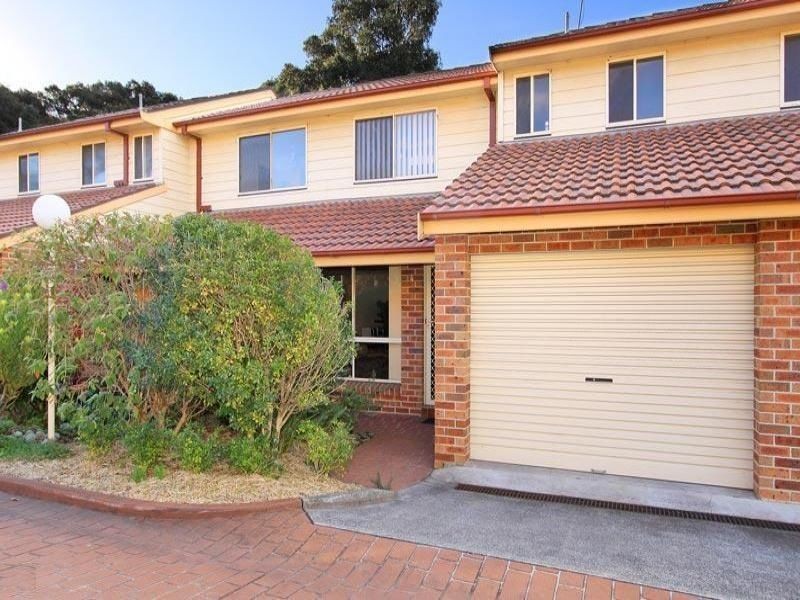 4/6a Milne Crescent, Coniston NSW 2500