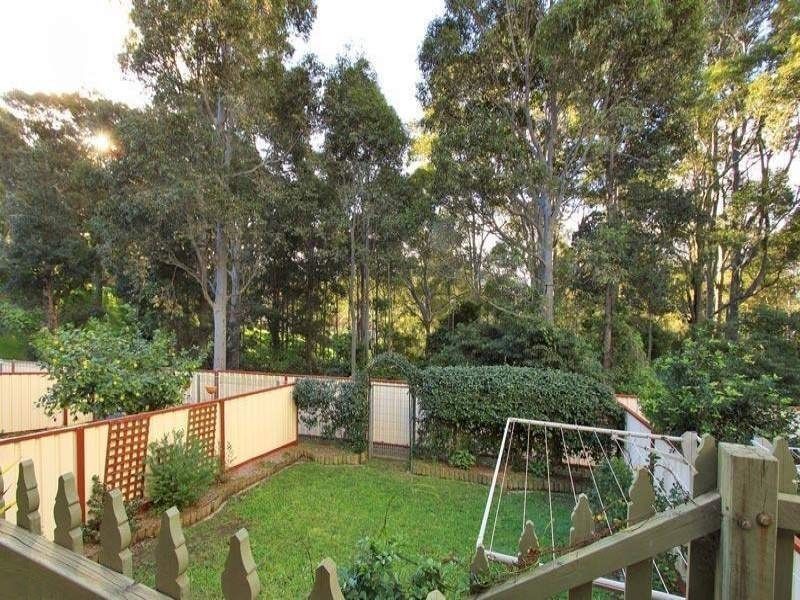 4/6a Milne Crescent, Coniston NSW 2500