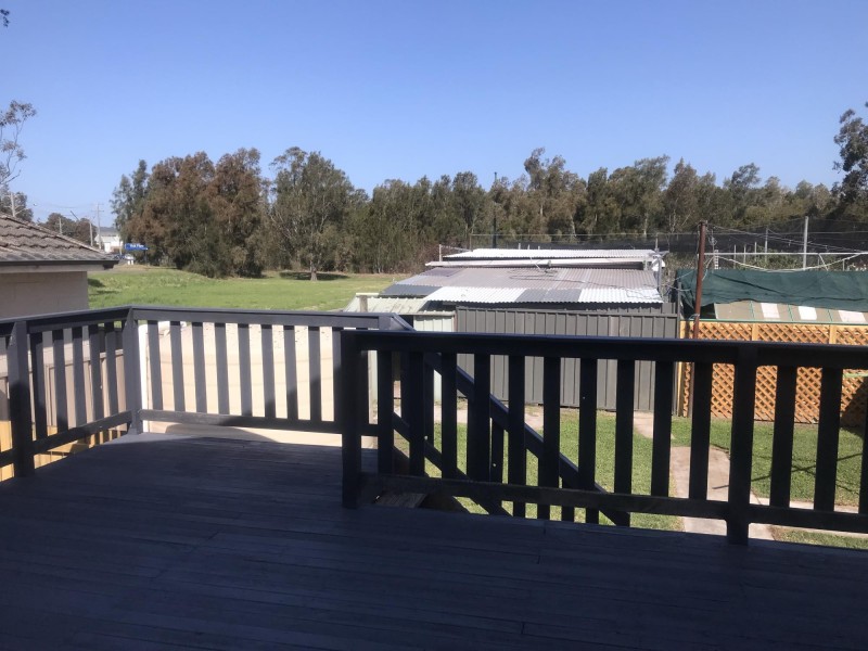 16 Wooroo Street, Albion Park Rail NSW 2527