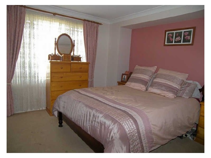 20 Hazelton Drive, Albion Park NSW 2527