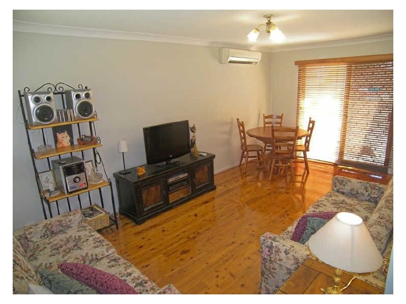 7 Acacia Street, Albion Park Rail NSW 2527