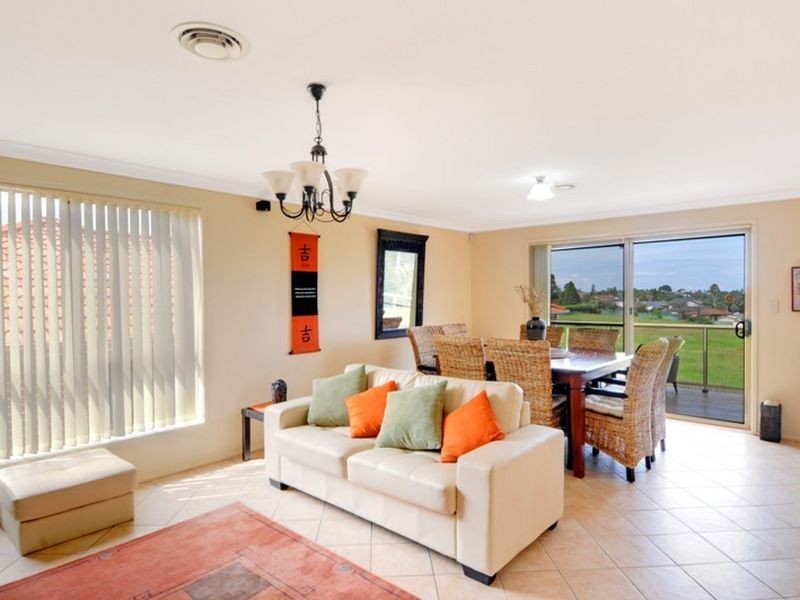 11 The Grove, Shellharbour NSW 2529