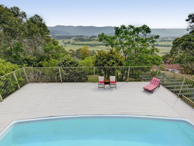 44 Crest Road, Albion Park NSW 2527