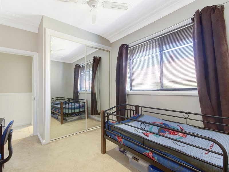 44 Griffiths Street, Oak Flats NSW 2529