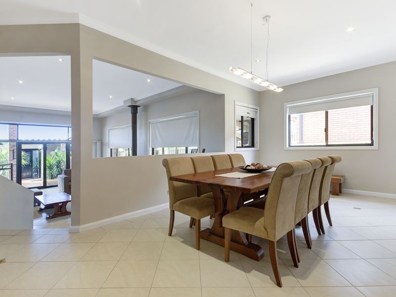 44 Griffiths Street, Oak Flats NSW 2529