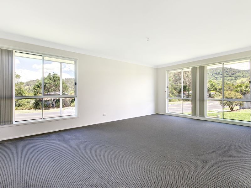 15 Tomlin Street, Albion Park NSW 2527