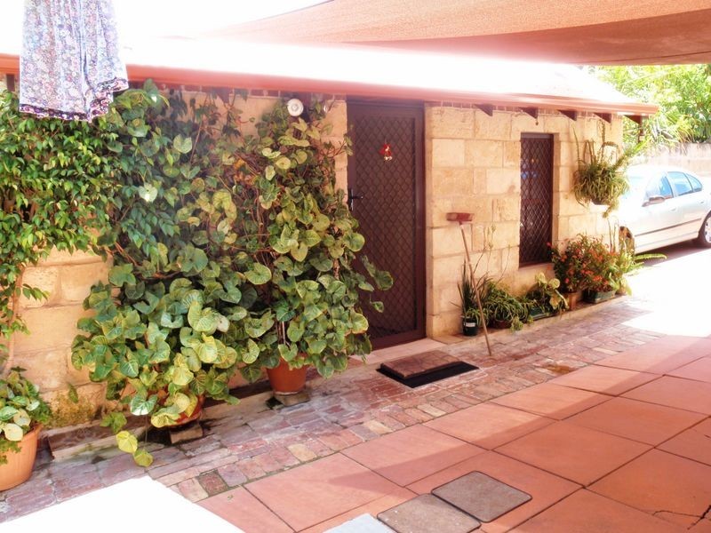 89b Wray Avenue, Fremantle WA 6160