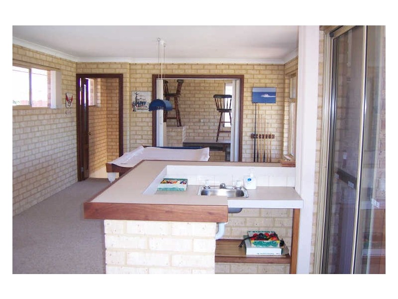 25 Parakeet Way, Coogee WA 6166