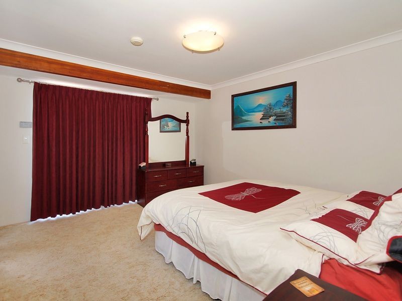 25 Parakeet Way, Coogee WA 6166