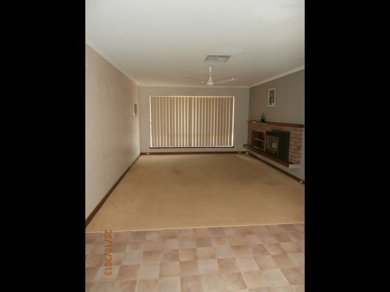 7 Gaunt Road, Spearwood WA 6163