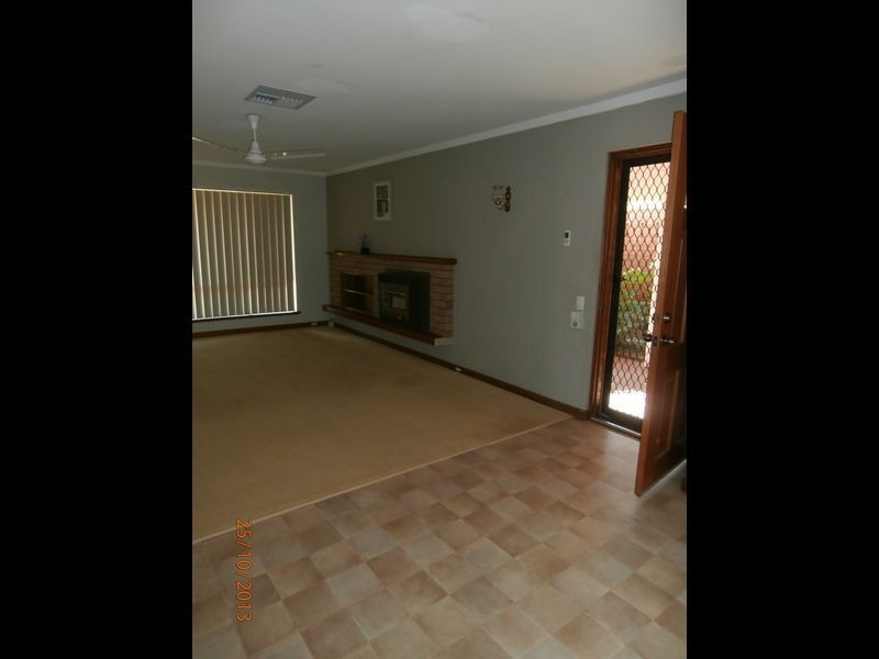 7 Gaunt Road, Spearwood WA 6163