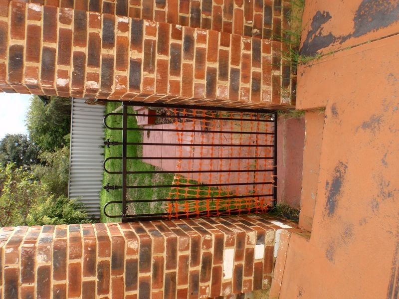 94 Forrest Road, Hamilton Hill WA 6163