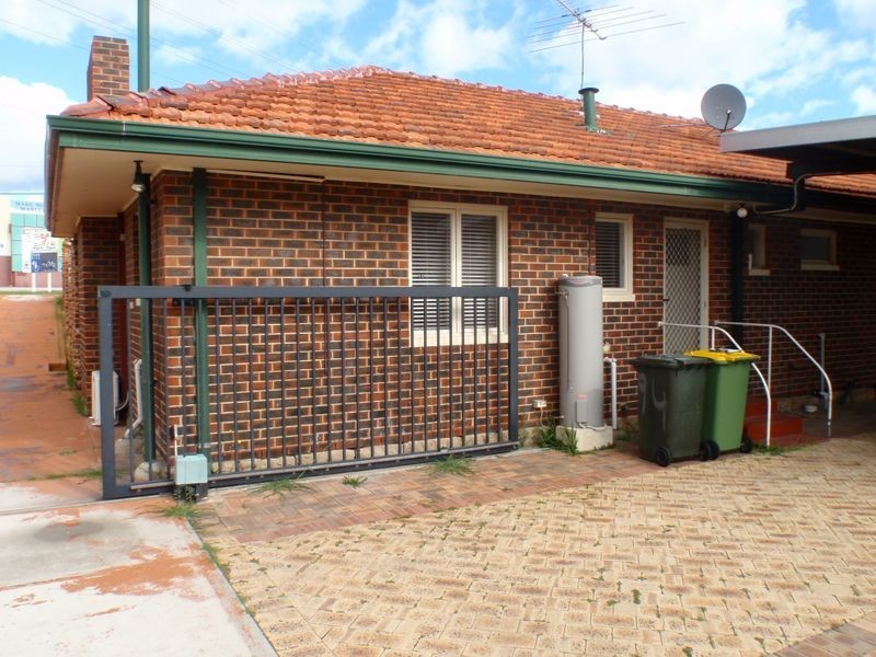 94 Forrest Road, Hamilton Hill WA 6163