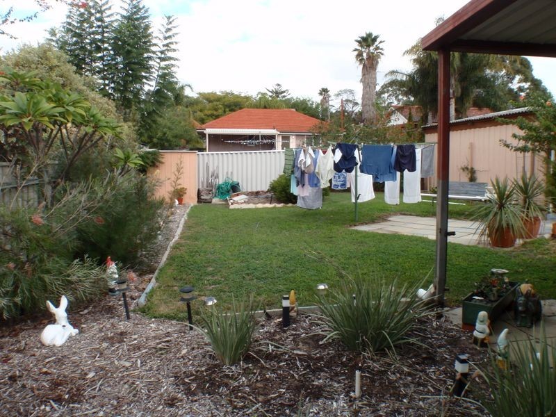 63 Archidamus, Coolbellup WA 6163