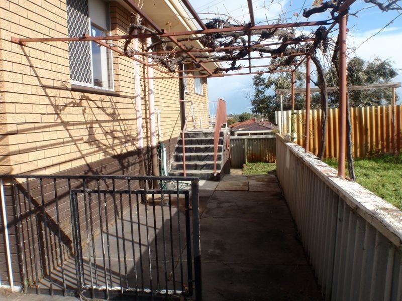 31 Wheeler Road, Hamilton Hill WA 6163