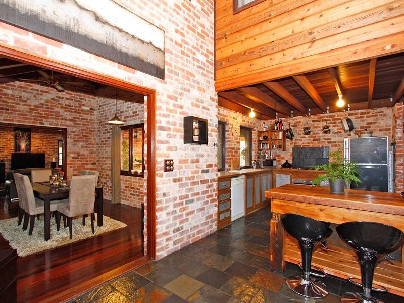 55 Fairbairn Road, Coogee WA 6166