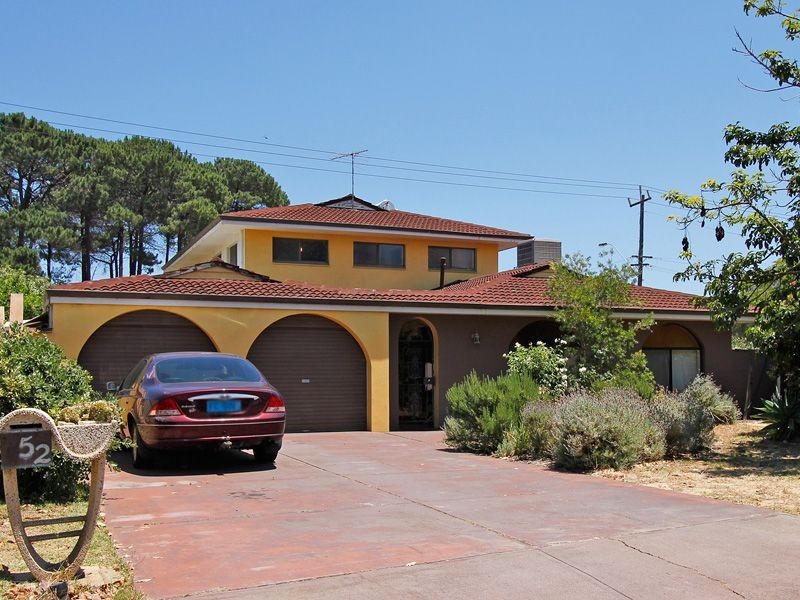 52 Davies Street, Kardinya WA 6163