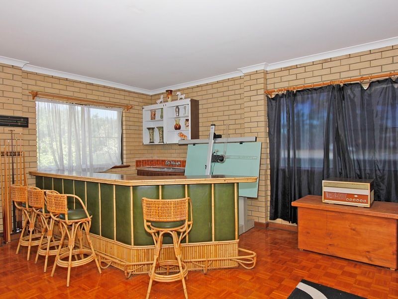 52 Davies Street, Kardinya WA 6163