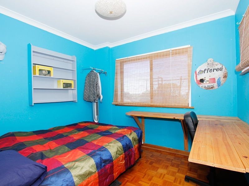 52 Davies Street, Kardinya WA 6163
