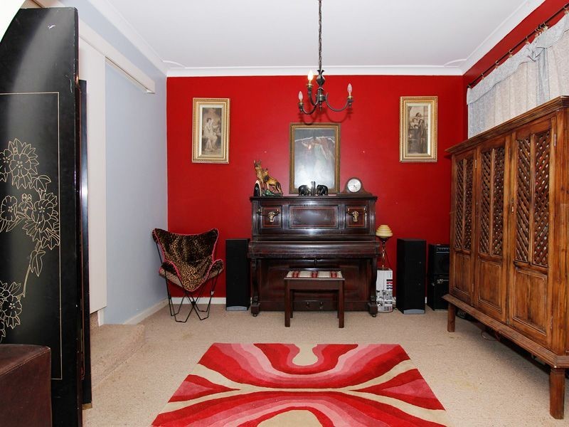 52 Davies Street, Kardinya WA 6163