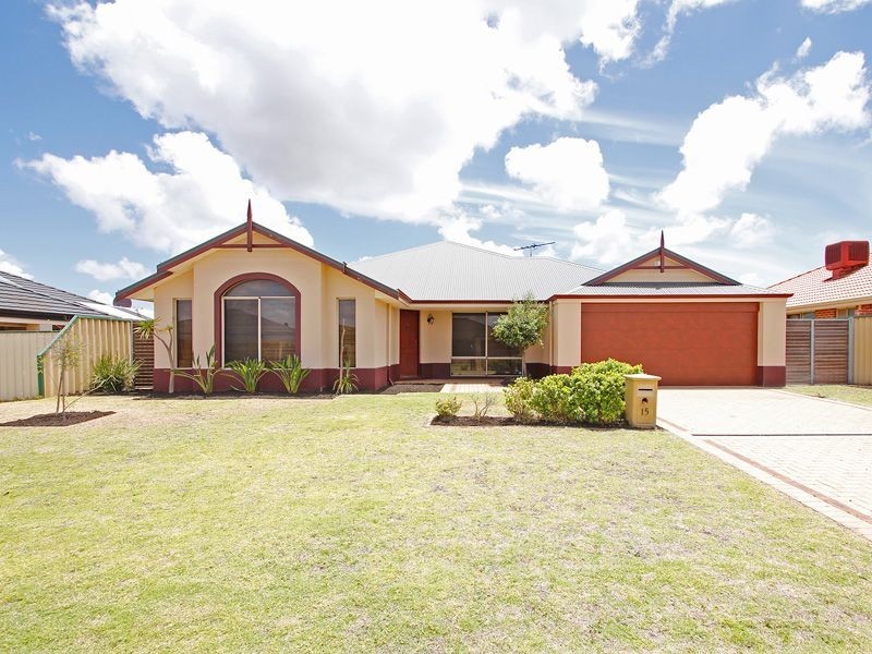15 Moombaki Avenue, Bertram WA 6167
