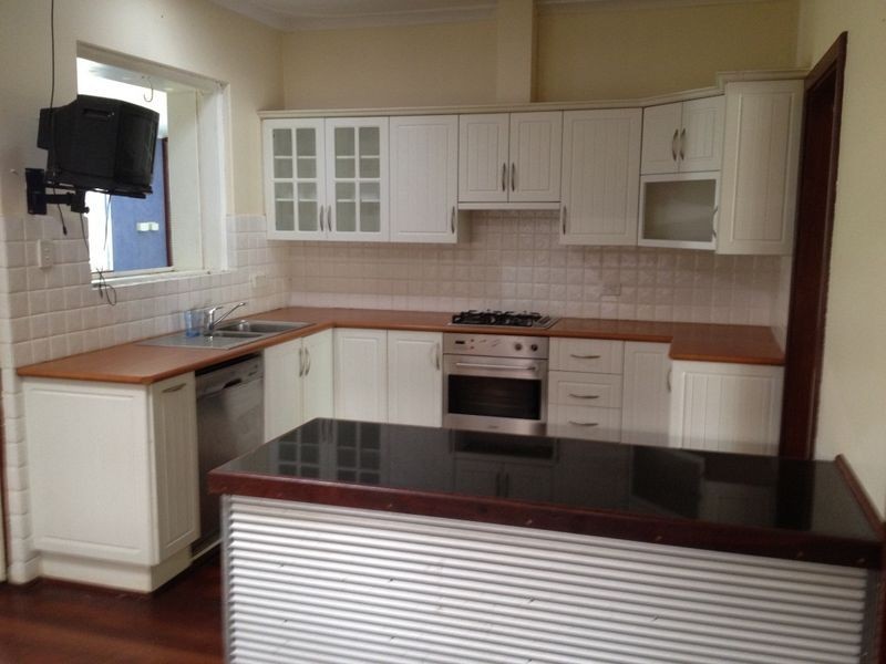 7 Cooke Street, Hilton WA 6163