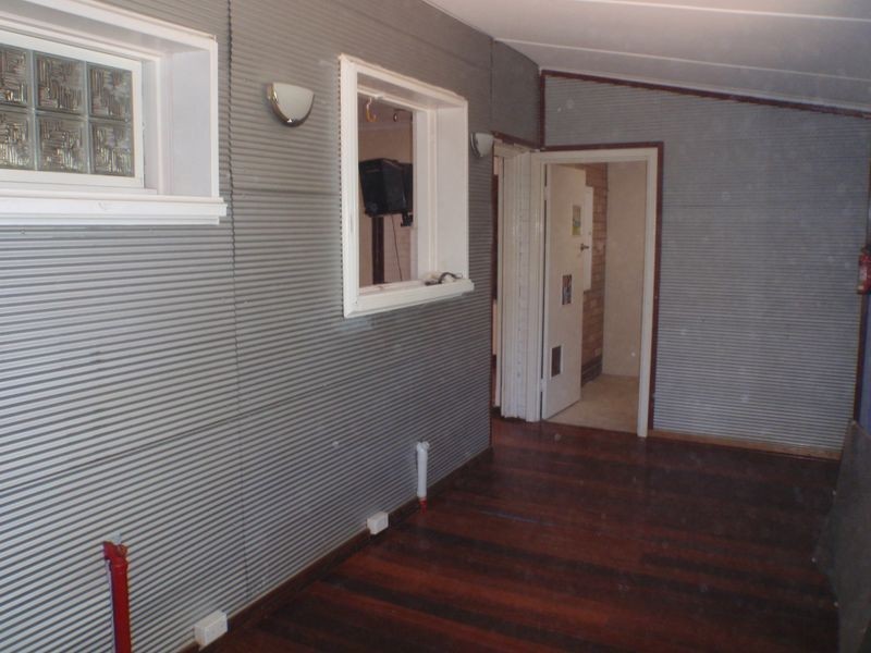 7 Cooke Street, Hilton WA 6163